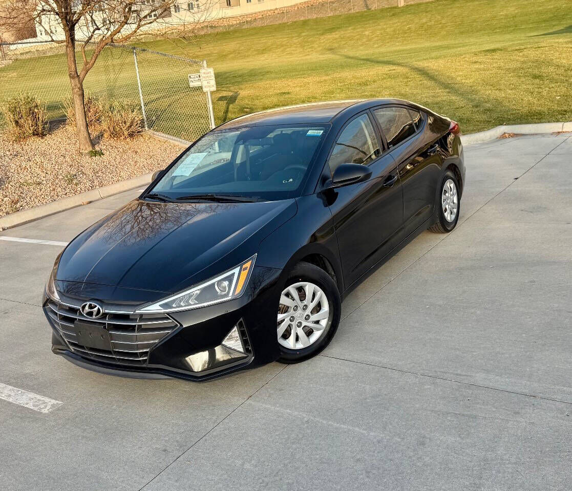 2020 Hyundai Elantra SE