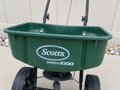 Scotts Speedy Green 1000 Broadcast Spreader - Walk-Behind Lawn & Garden Seed/Fertilizer Spreader