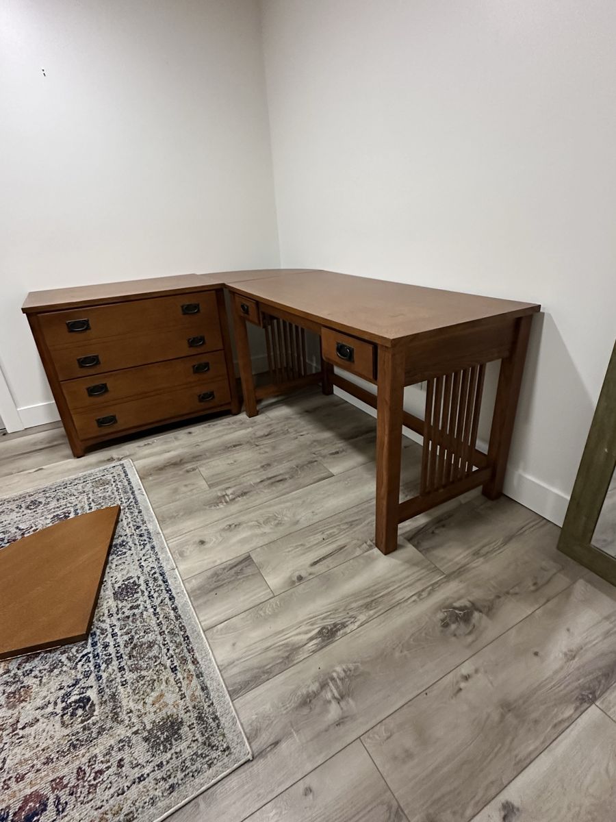 Office Desk