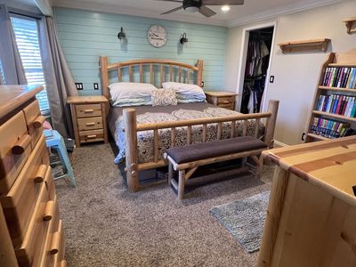 King Log Bedroom Set