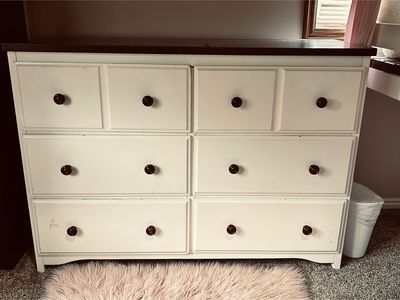 Solid Wood 6-Drawer Dresser – White with Dark Wood Top