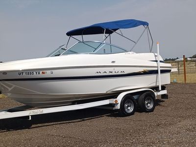 2003 maxum 2100 SD