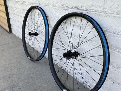 Reynolds Blacklabel 327 Trail Wheelset New
