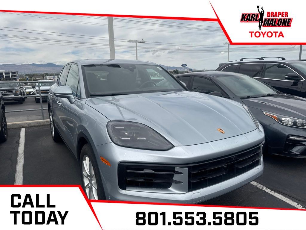 2024 Porsche Cayenne Base