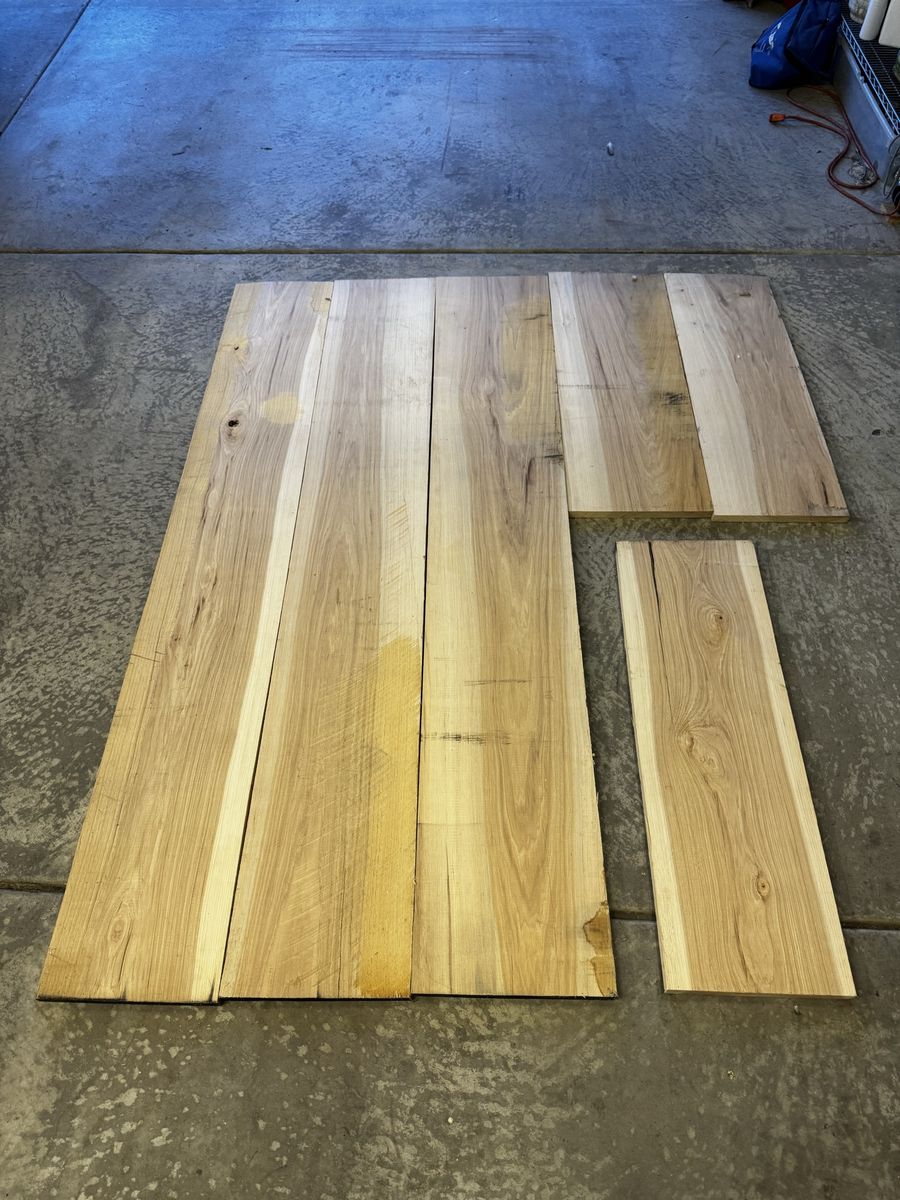 Hickory Hardwood Lumber – Large Boards – 6 Pieces