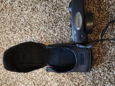 Pentax zoom 105R camera