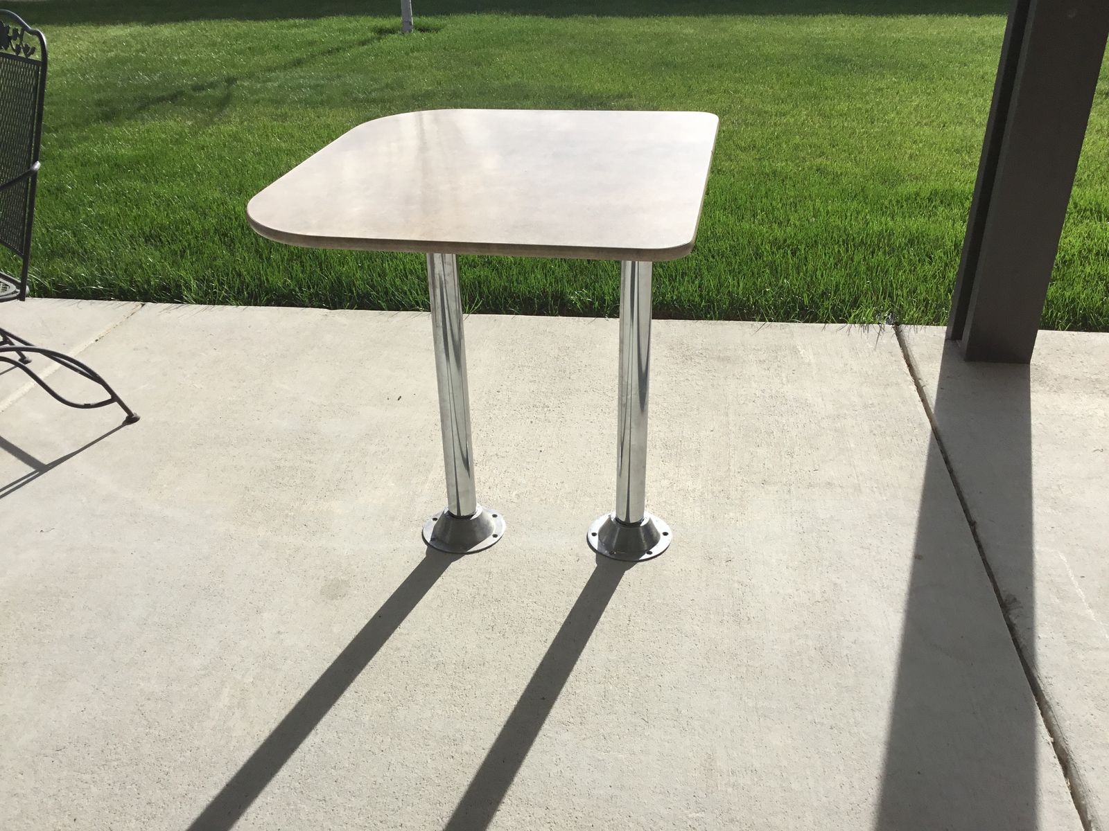 DINETTE TABLE FOR RV