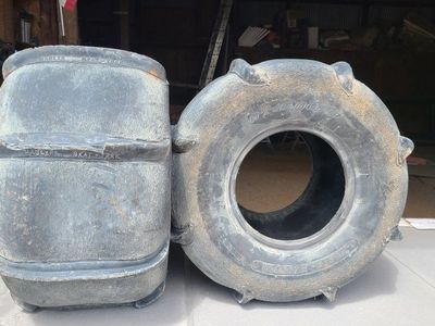 Hauler Skat-Trak 20x10.0-8 Paddle Tires (Pair) - Used ATV/UTV/Sand