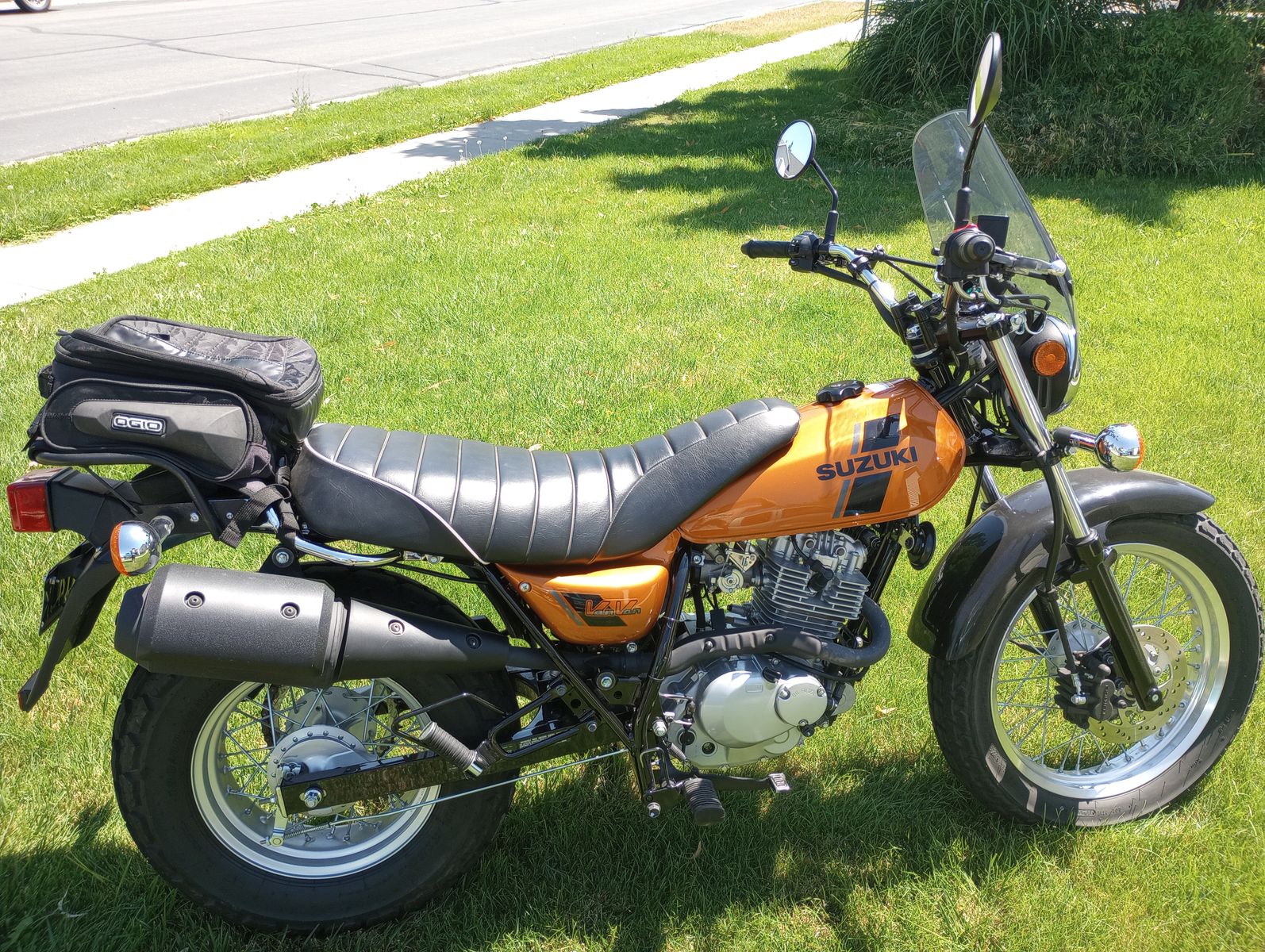 Suzuki RV200 (Van Van)