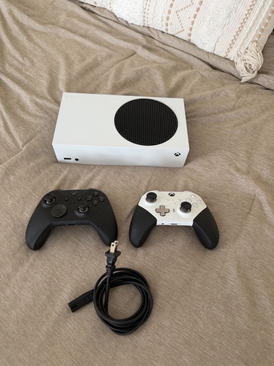 Xbox S 2 Pro Controllers 