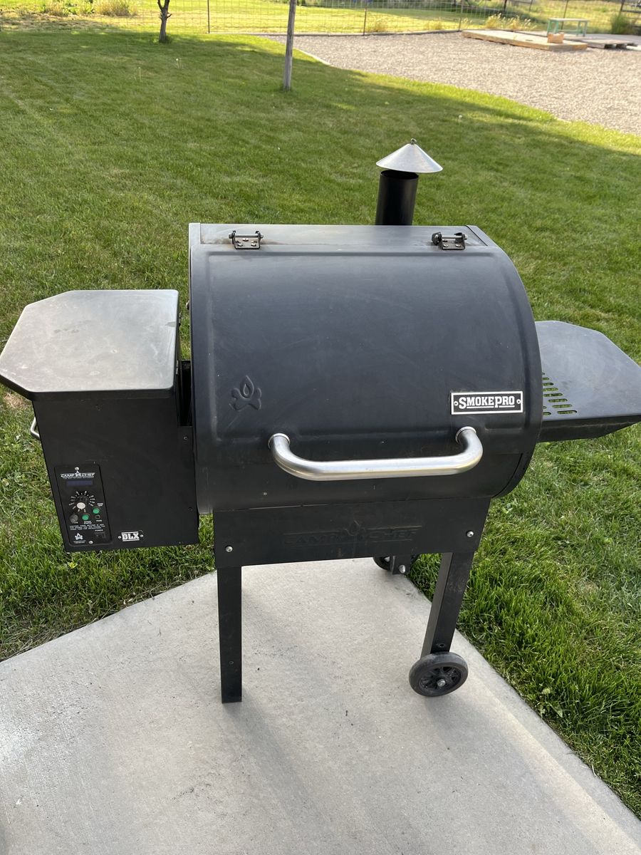 Camp Chef DLX SmokePro Smoker