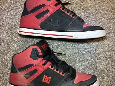 Red DC Shoes Size 10 Men’s