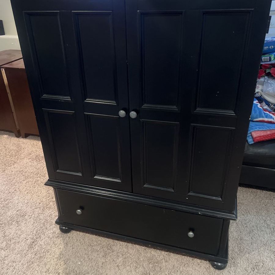 Armoire