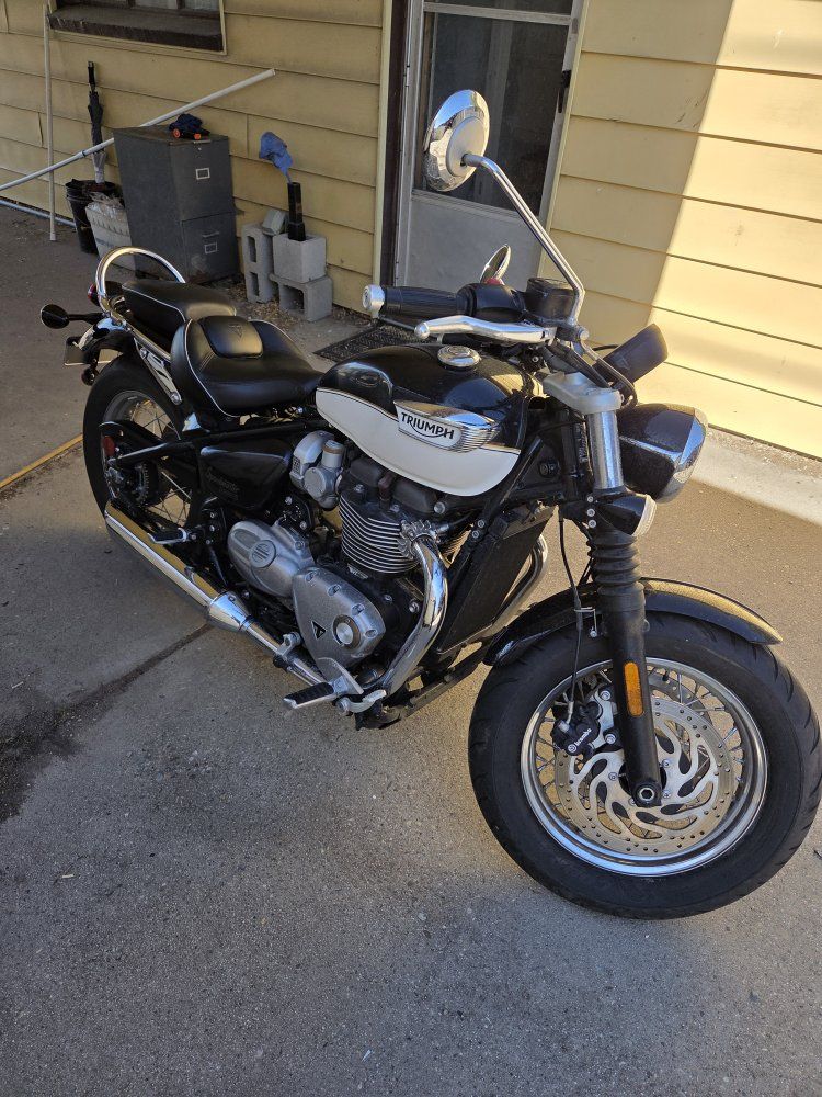 2022 Triumph Bonneville Speedmaster