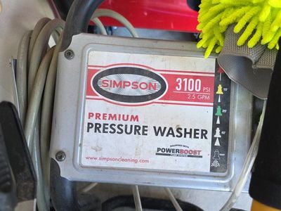 Simpson 3100 Pressure Washer