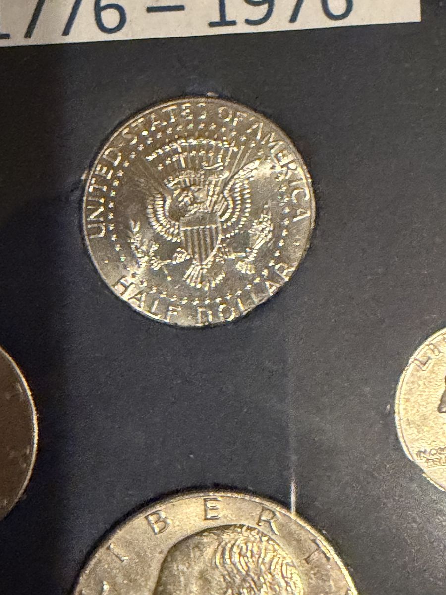 Main image 6