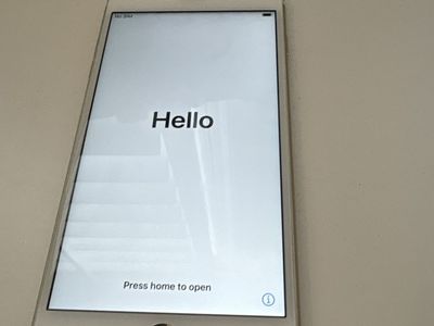 Apple iPhone 6S 16GB Gold Unlocked Smartphone