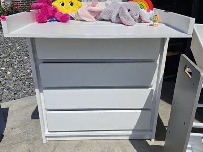 White Baby Changing Table Dresser with 4 Drawers