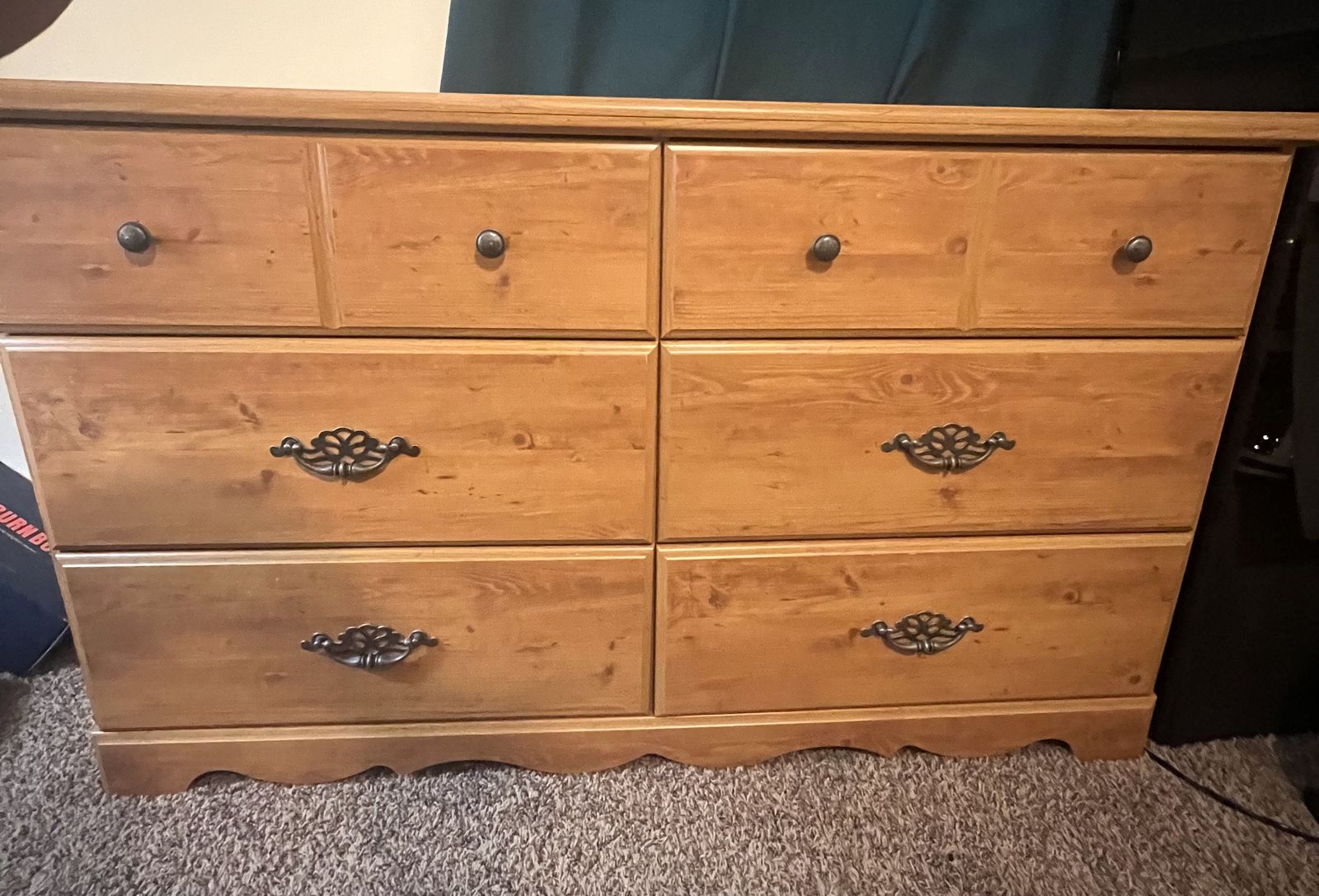 6 Drawer Dresser
