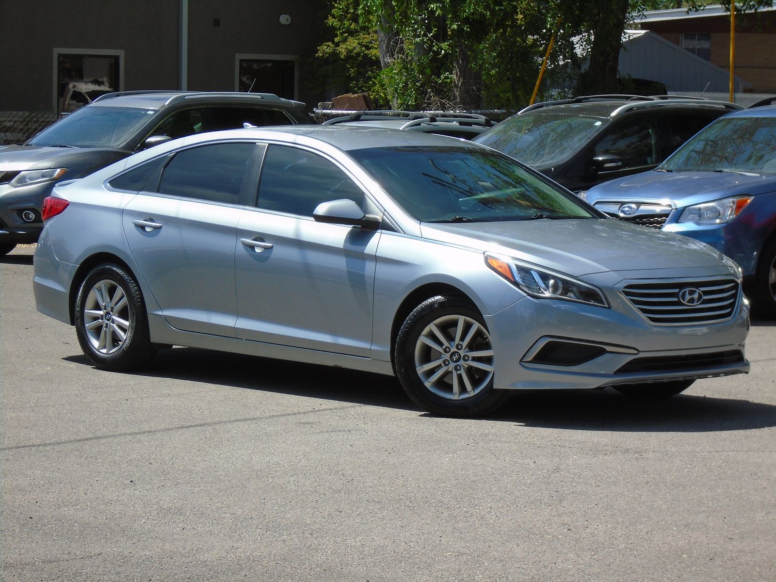 2017 HYUNDAI SONATA SE