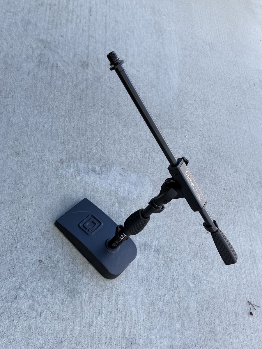 Gator Frameworks Bass Drum And Amp Mic Stand