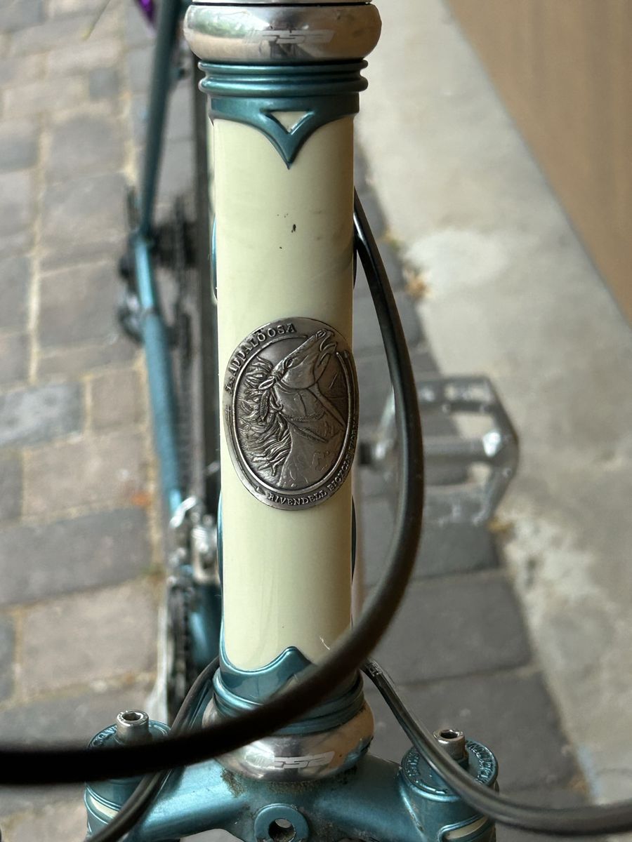 Main image 2