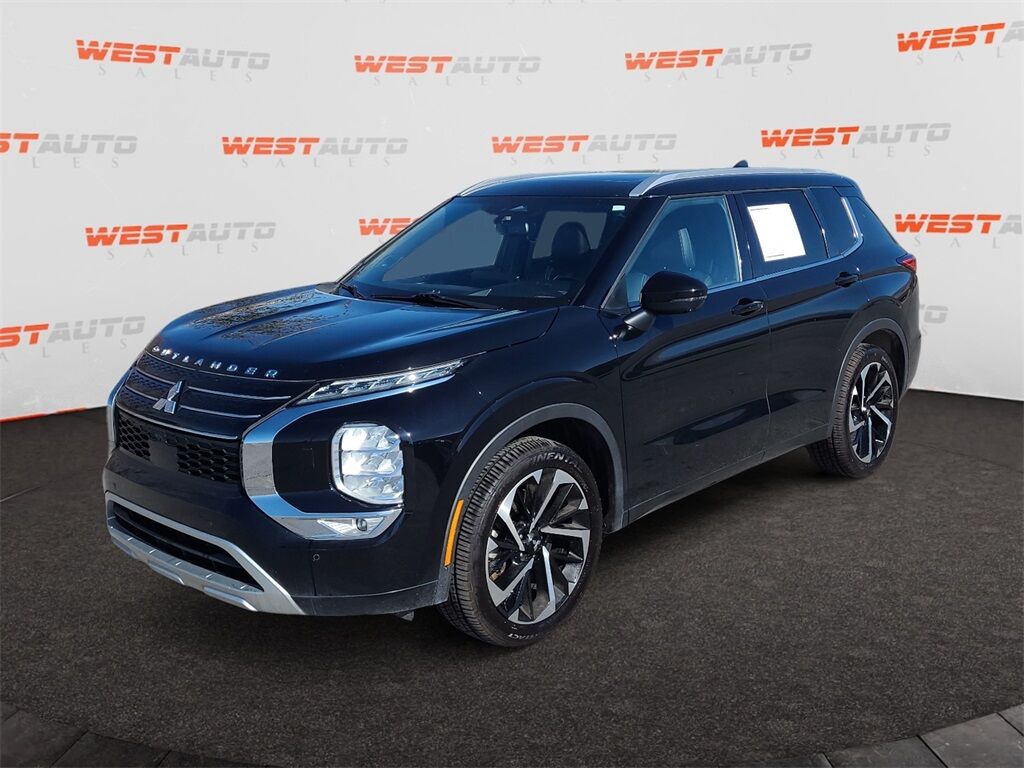 2022 Mitsubishi Outlander SEL