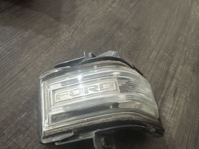 2019 F250 Mirror Turn Light