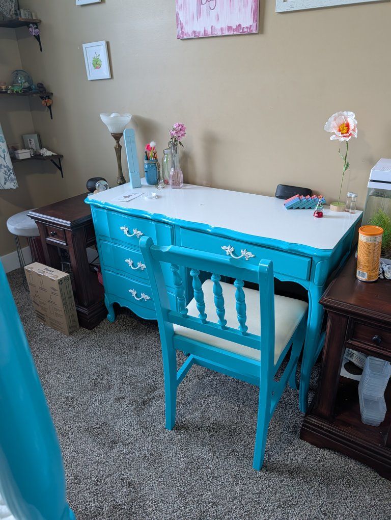 Bedroom set