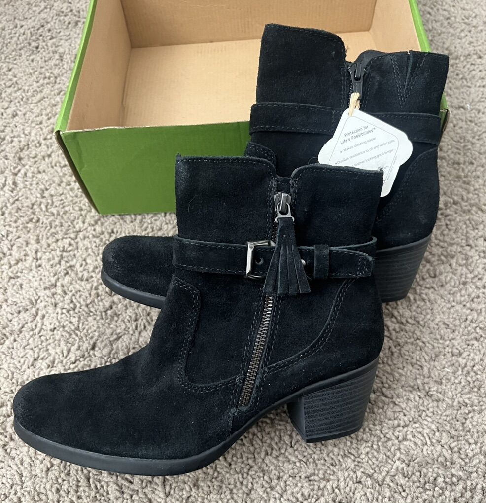 Earth Origins Tori ankle boots Size 9 Black