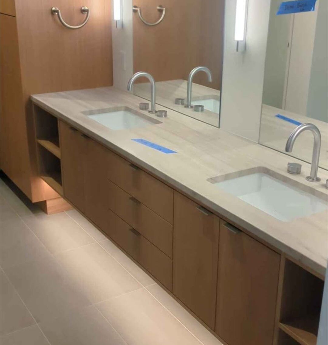 floating double vanity 9ft. brackets included
