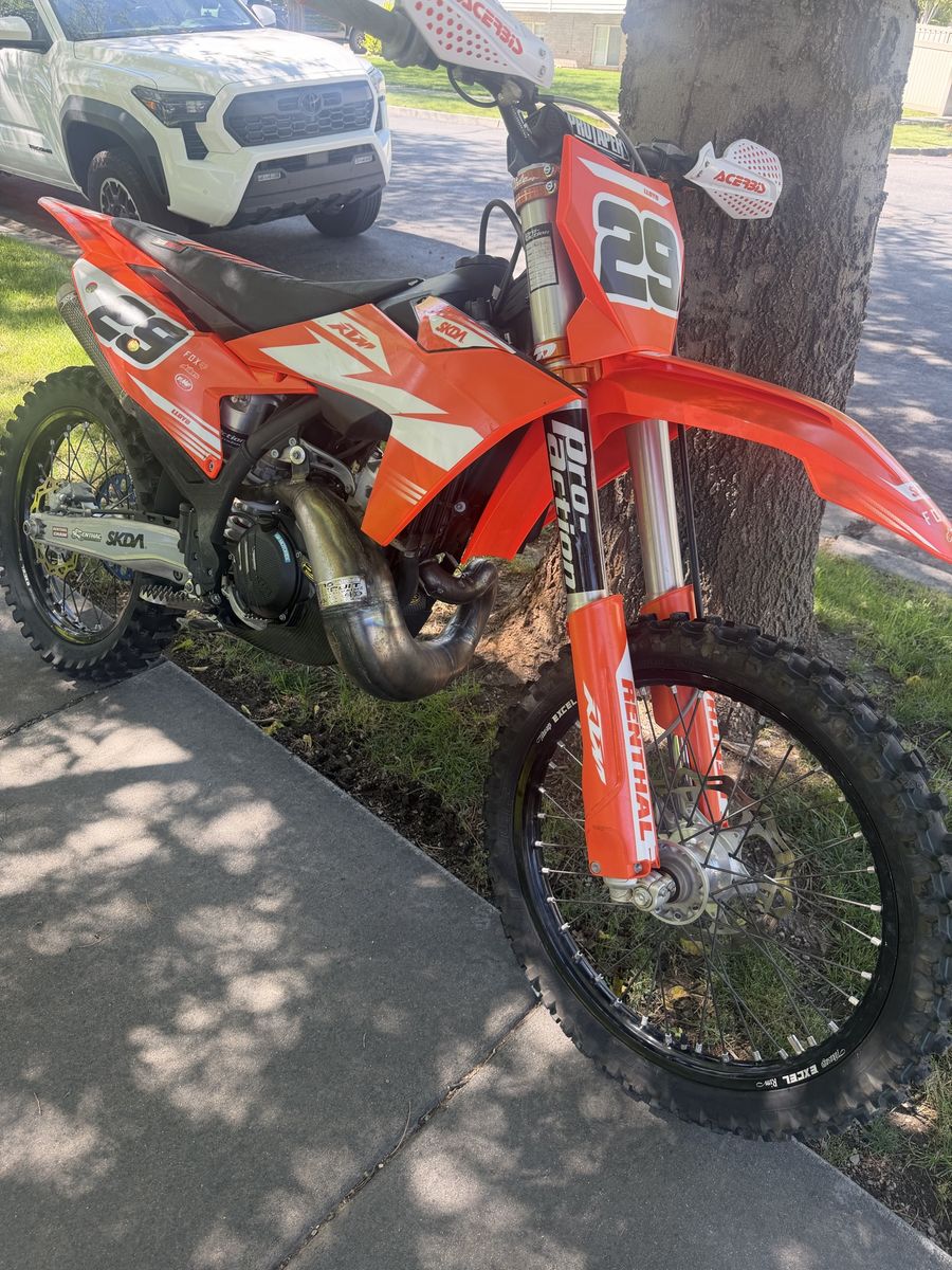 2023 KTM 300 SX