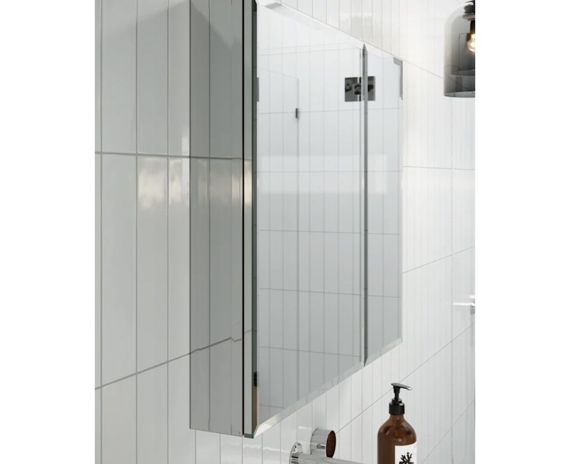 Main image 3