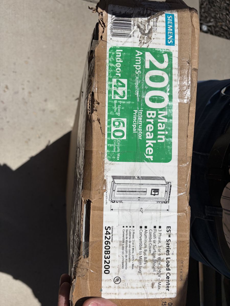 Siemens 200 Amp 42 Space 60 Circuit Main Breaker Load Center