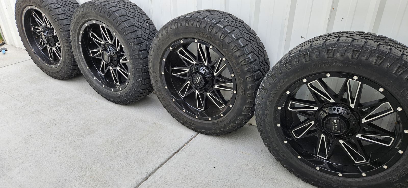 6x5.5 275/55 R20 good year wrangler tires / impact wheels 