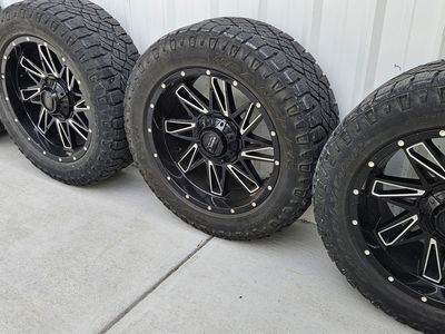6x5.5 275/55 R20 good year wrangler tires / impact wheels