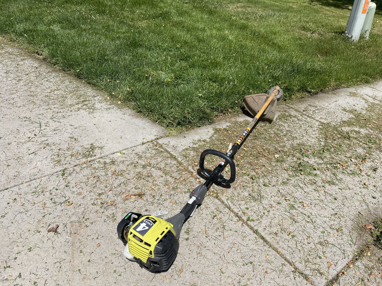 Ryobi 17” x430 4 cycle trimmer with expand it head