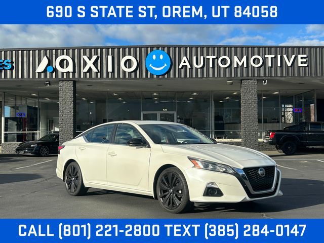 2022 Nissan Altima 2.5 SR