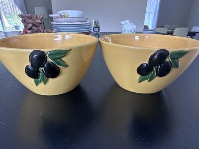 Small Serving Bowls (2)