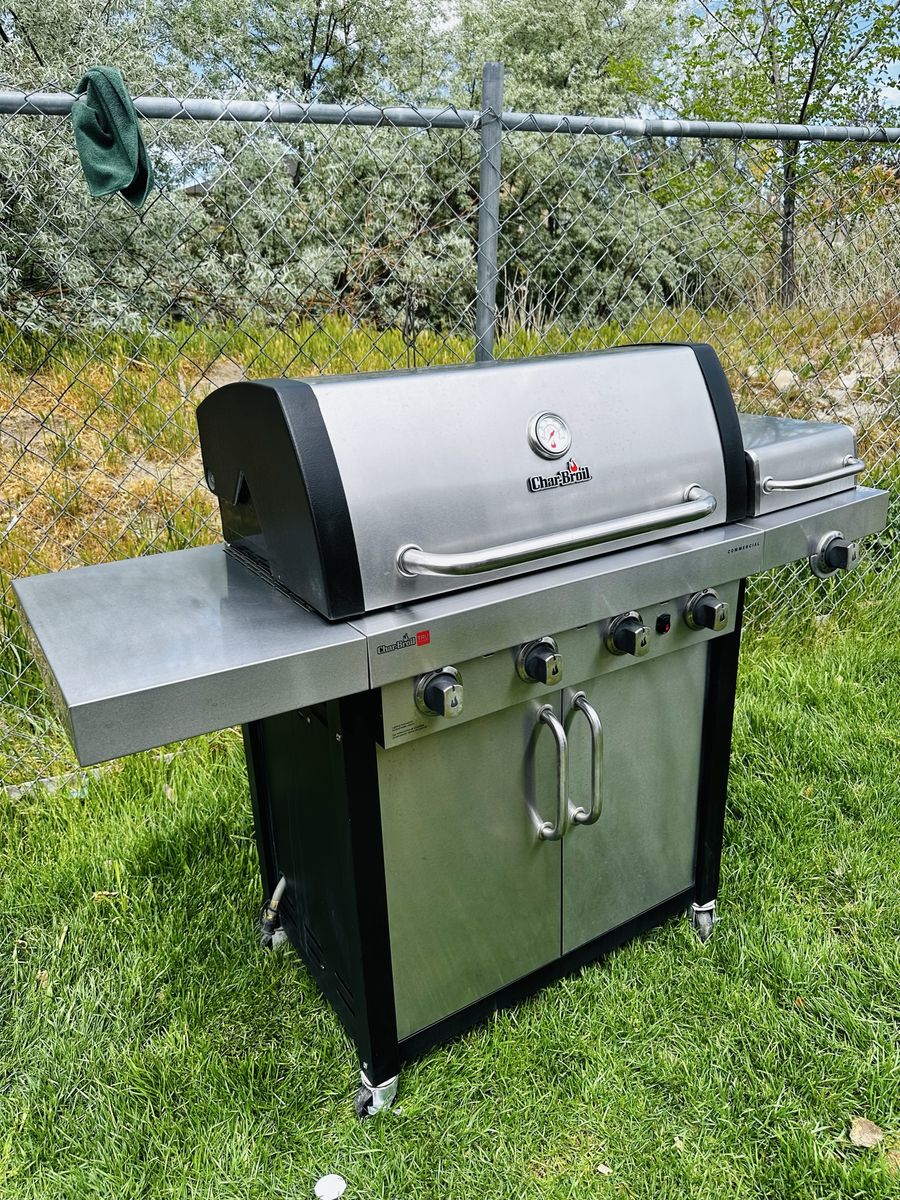 Charbroil Commercial BBQ Grill