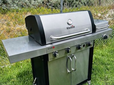 Charbroil Commercial BBQ Grill