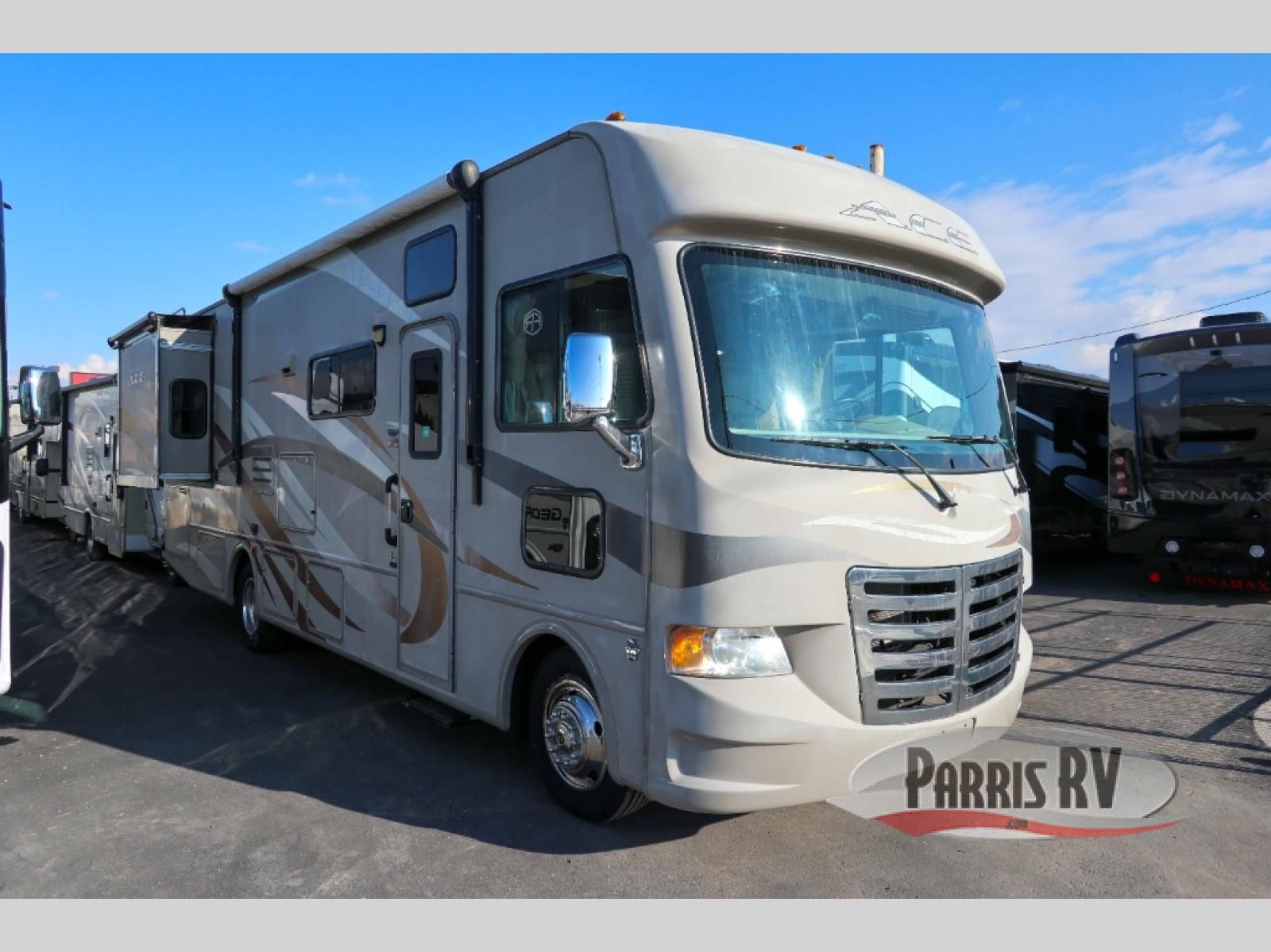 Used 2013 Thor Motor Coach ACE 30 1
