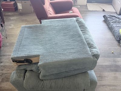 Lazy boy rocker recliner