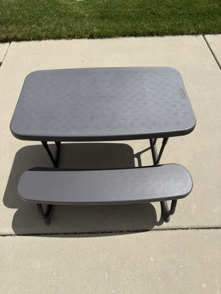 Lifetime Children's Picnic Table