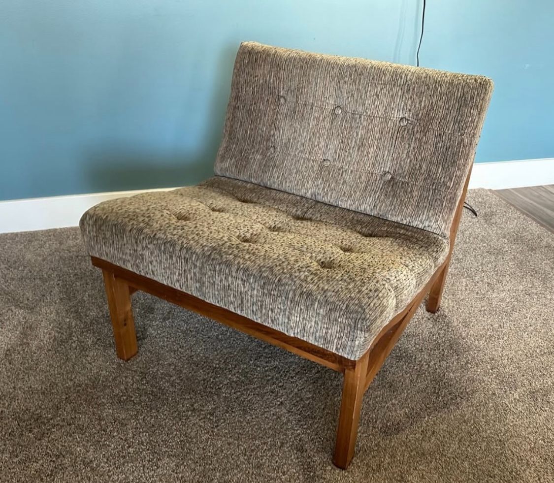 MCM custom upholstery/walnut lounge chair