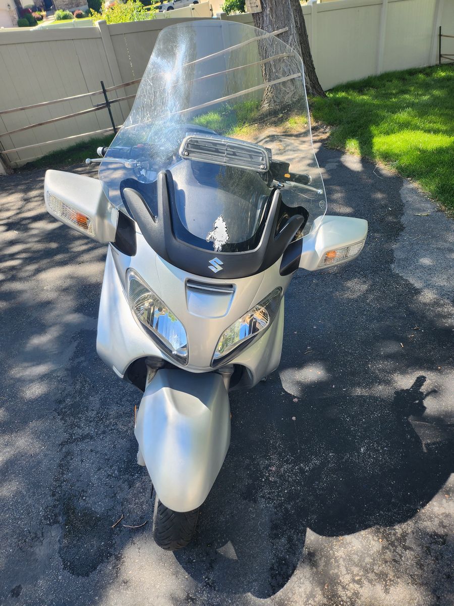 2005 Suzuki Burgman 650