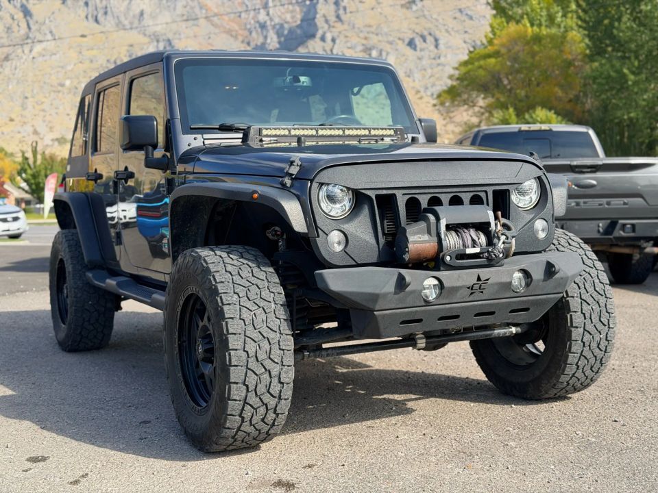 2017 Jeep Wrangler Unlimited Sahara