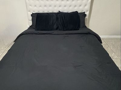 Queen bedframe and Headboard