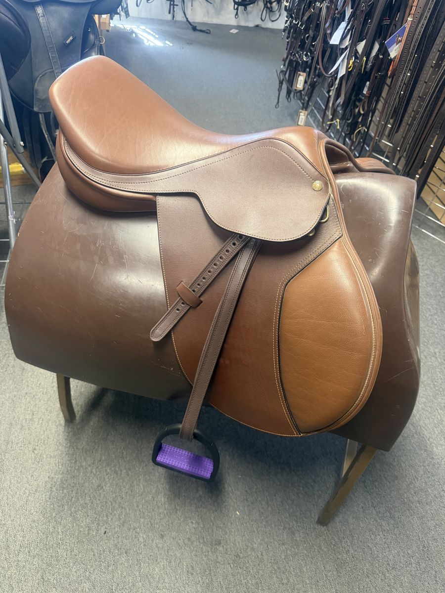 Jumping Saddle