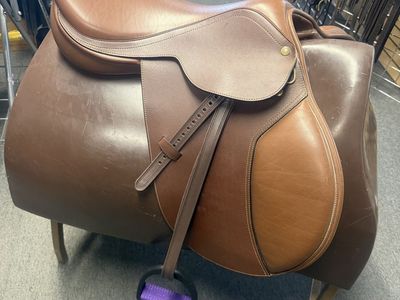 Jumping Saddle